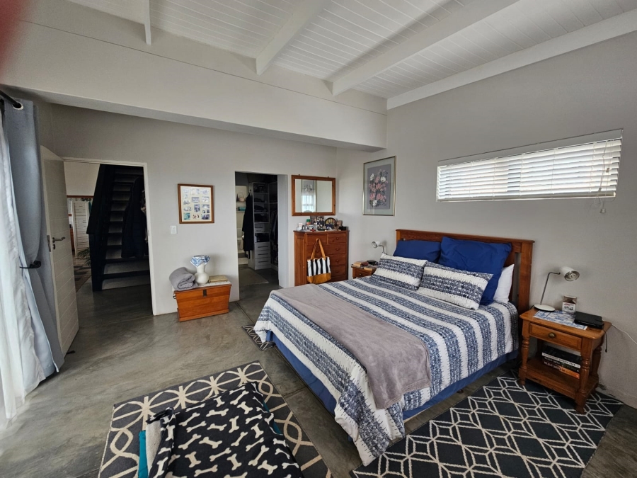 2 Bedroom Property for Sale in Stilbaai Wes Western Cape